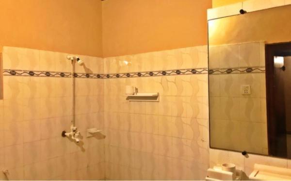 Babar House Hotel Файсалабад Екстериор снимка